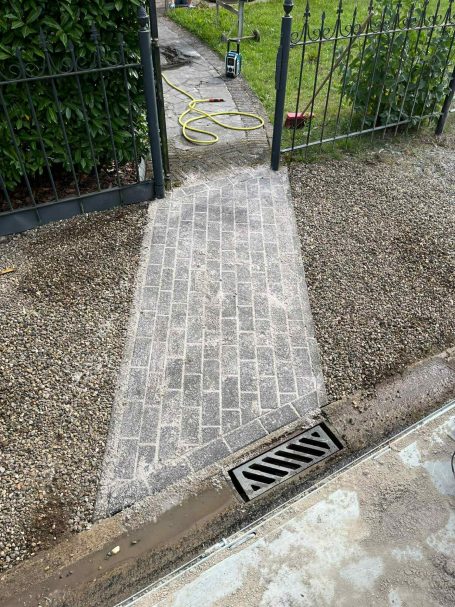 Heraanleg pad - Stein